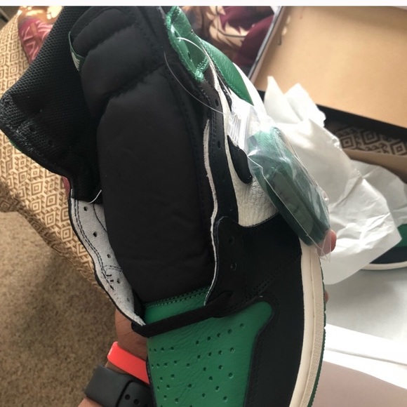 Jordan 1 pine green - Picture 2 of 2